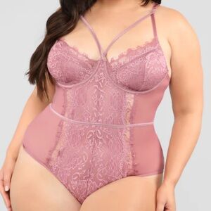 Fashion Nova Bodysuit/lingerie